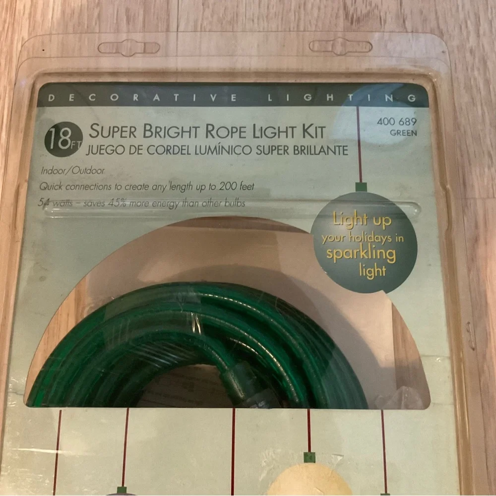 NEW Hampton Bay Super Bright Rope Light Kit 18ft Green Christmas